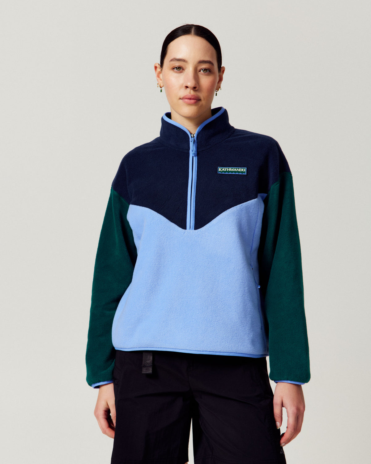 b1368_p2q_womens_trailhead_fleece_heritage_pullover_a_1790025594000