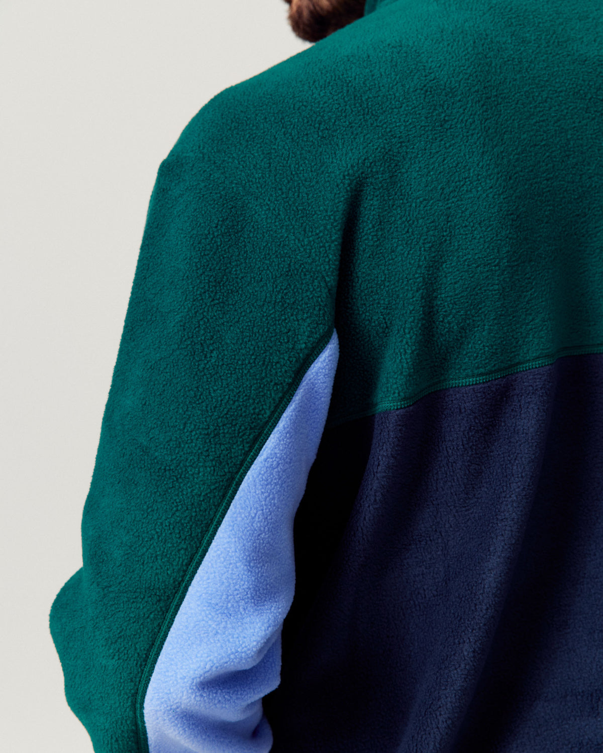 b1369_p2u_mens_trailhead_fleece_heritage_pullover_e_1790025597000