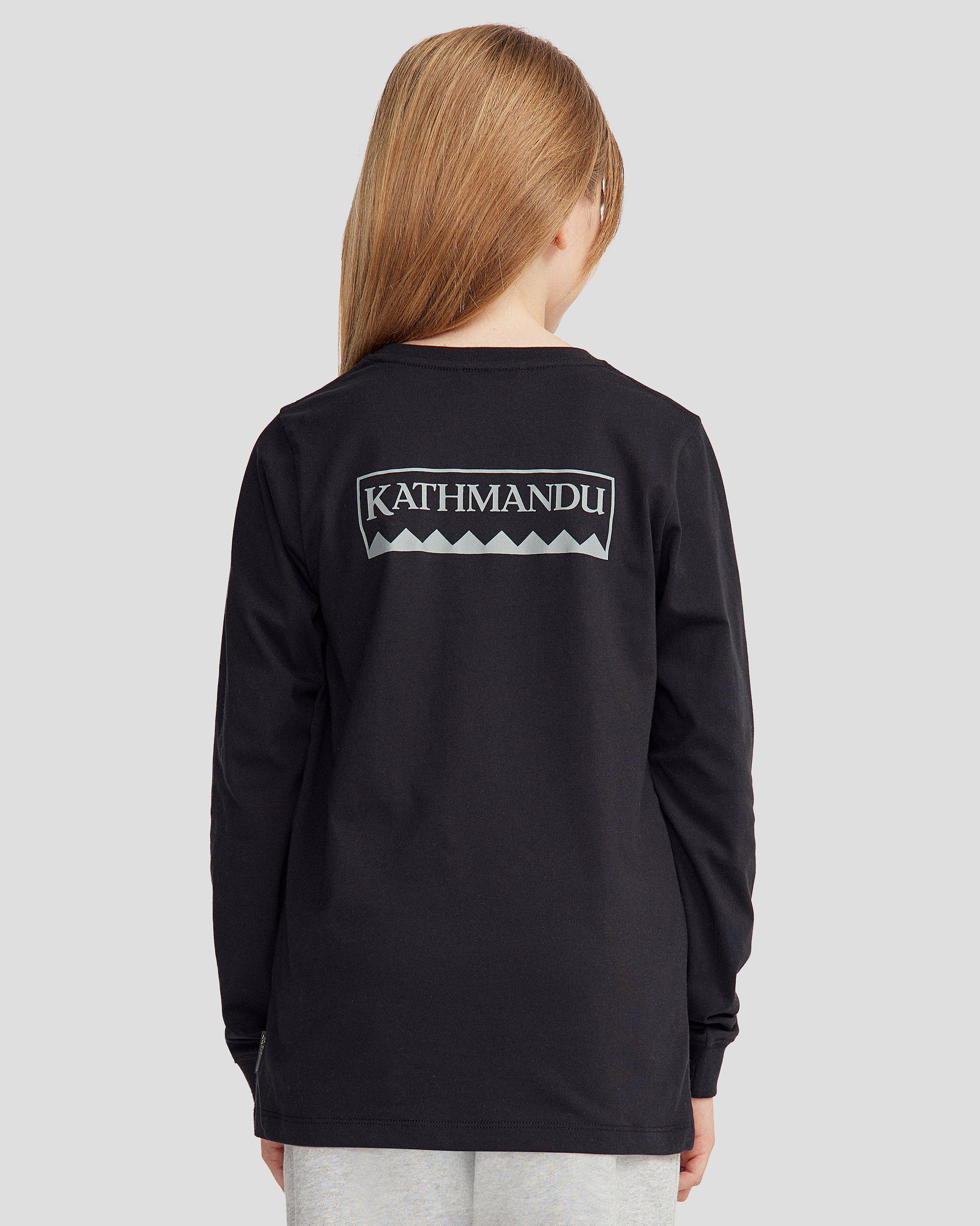 b1403_o4w_youth_heritage_logo_organic_cotton_long_sleeve_tee_black_m_c_1745458763000