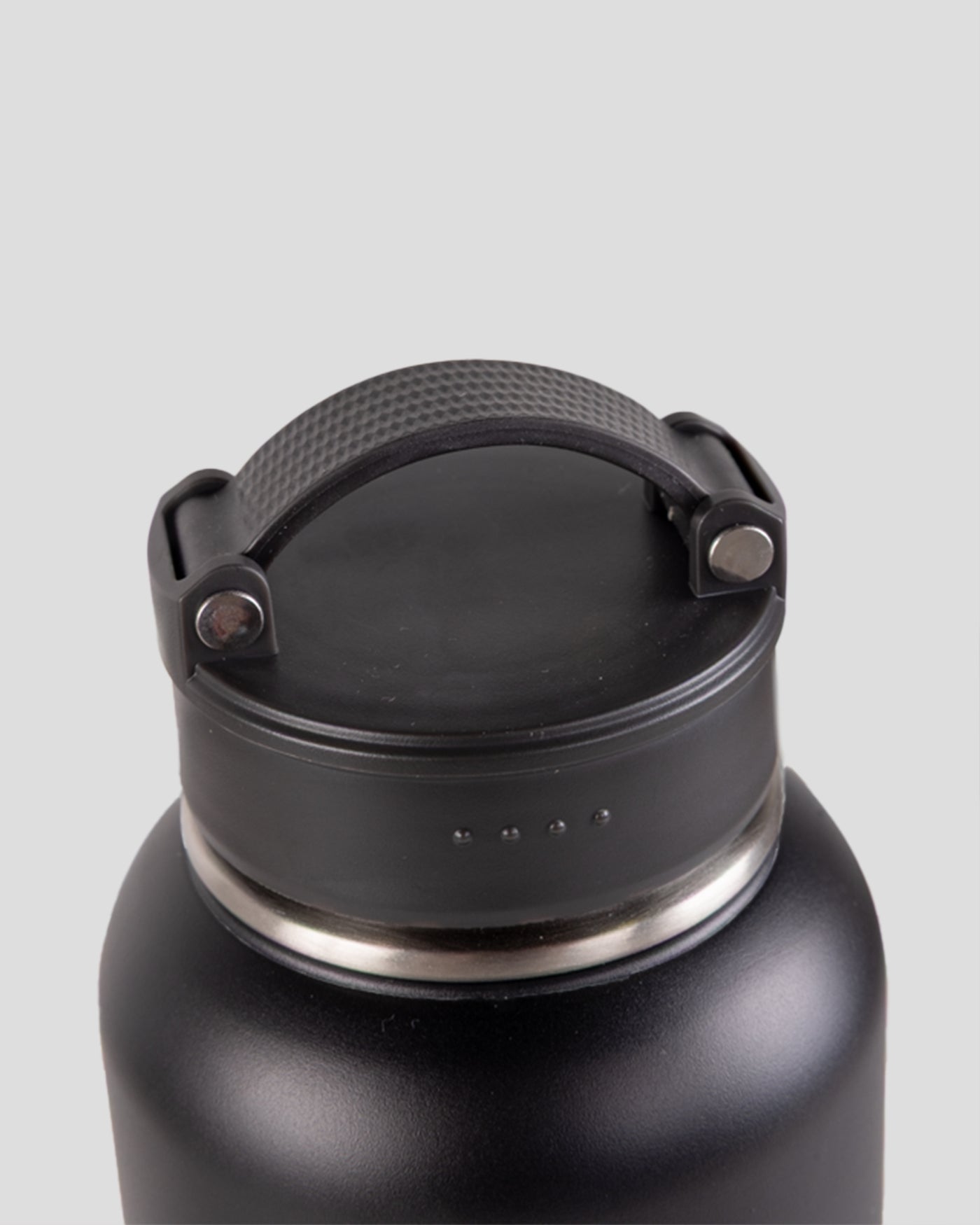 b1413_o4w_carry_handle_insulated_drink_bottle_1_2_litre_coast_to_coast_b_2000x2500_9ccac2e_1762828338000