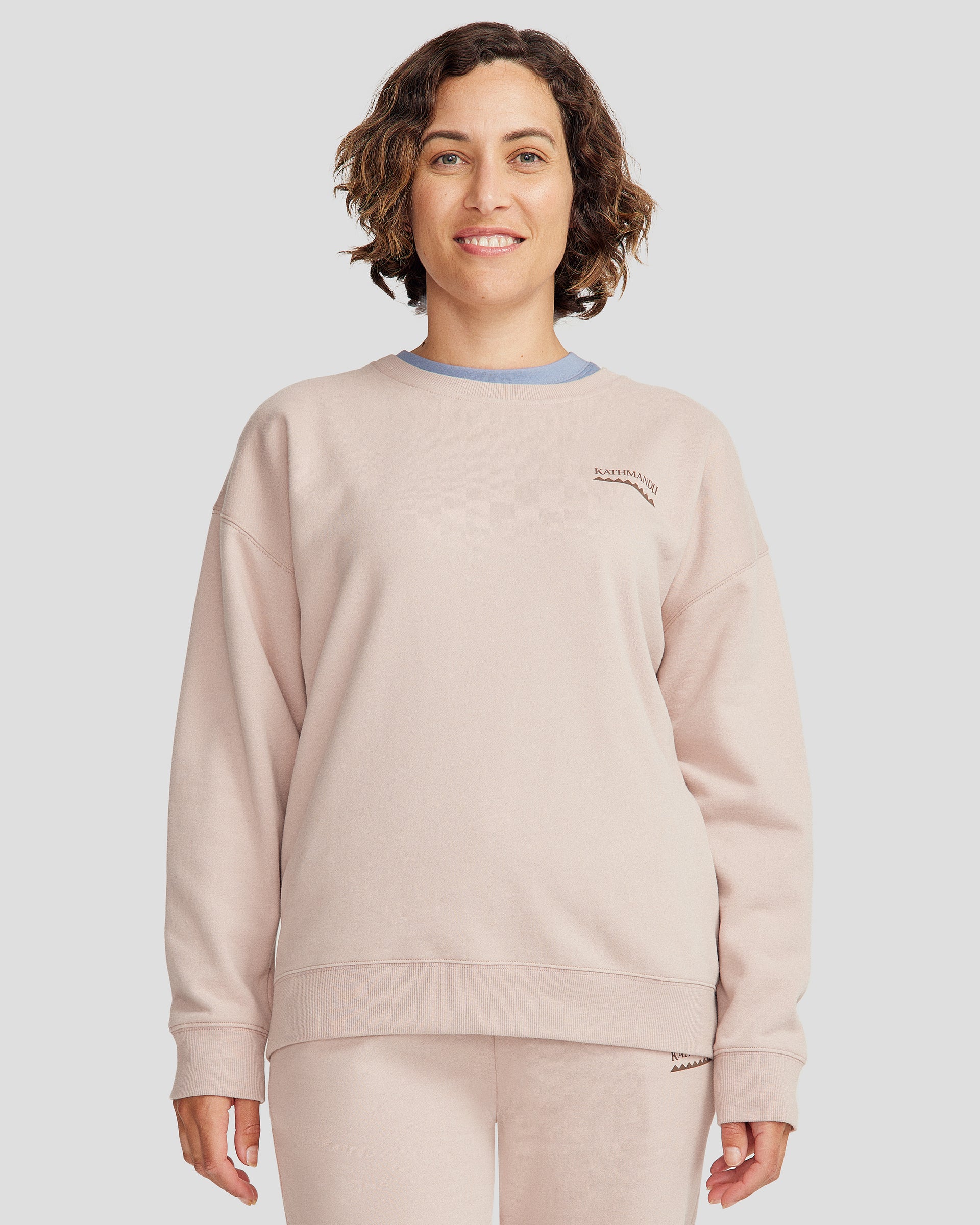 b1444_or1_womens_heritage_relaxed_crew_sweatshirt_n_a_1744694263000
