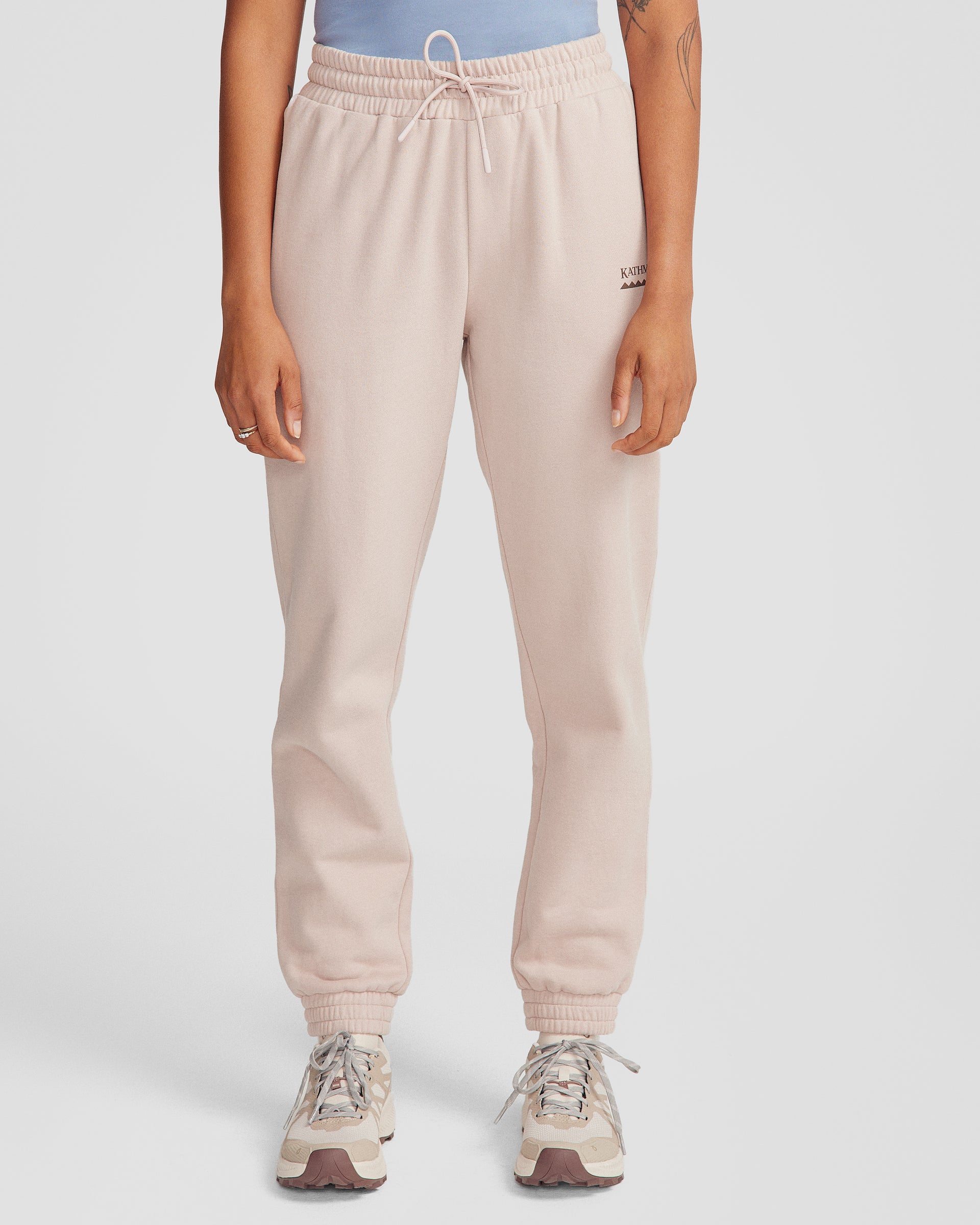 b1448_or1_womens_heritage_relaxed_joggers_n_a_1744694007000
