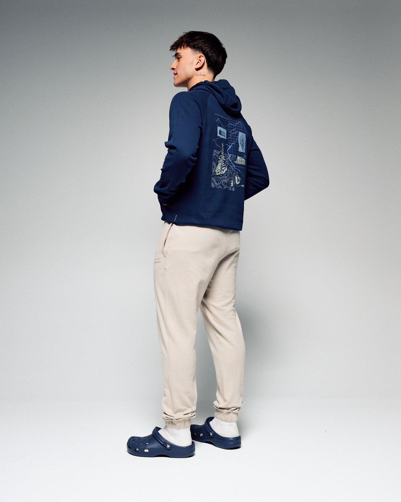 b1449_or8_mens_heritage_joggers_b_1775616064000