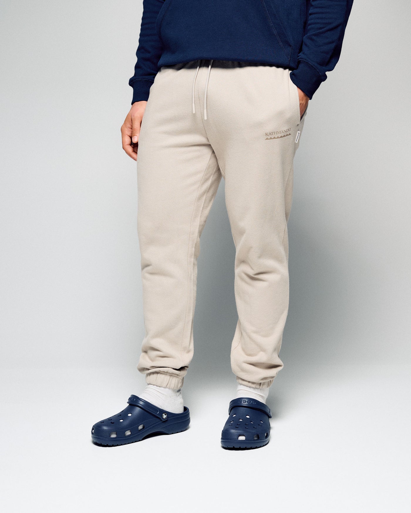 b1449_or8_mens_heritage_joggers_c_1775615940000