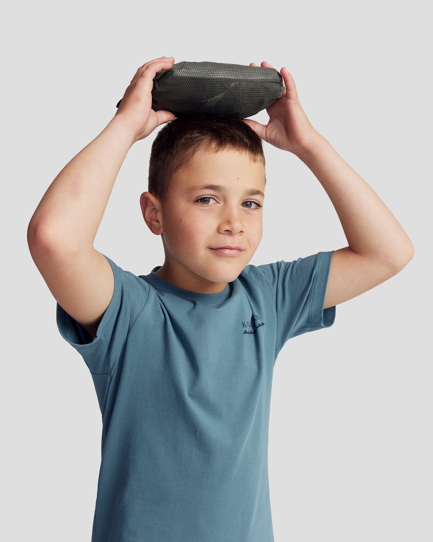 b1503_902_kids_trailhead_stretch_2_5l_rain_jacket_g_1754352379000