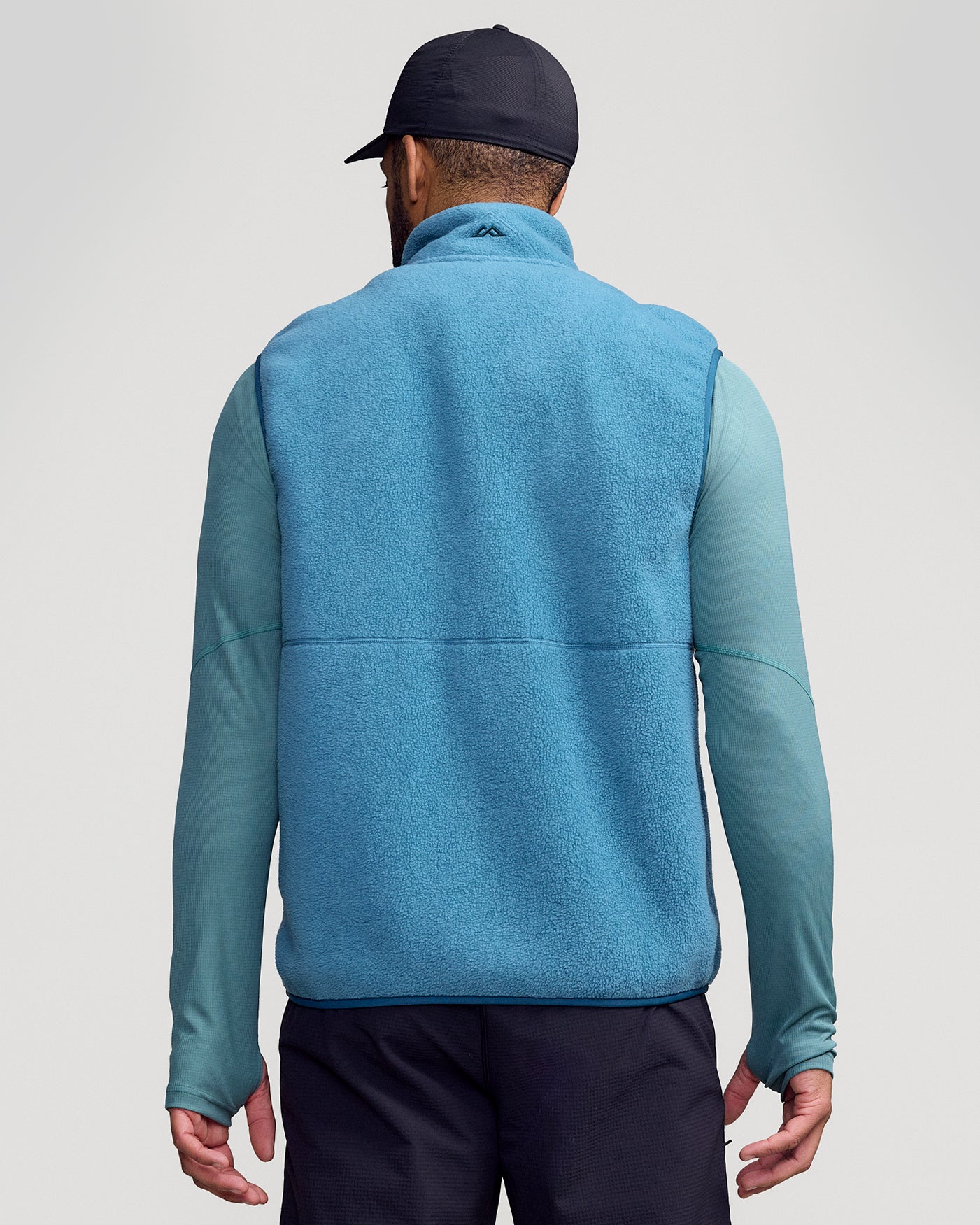 b1517_or3_mens_trailhead_fleece_ves_d_1754351648000