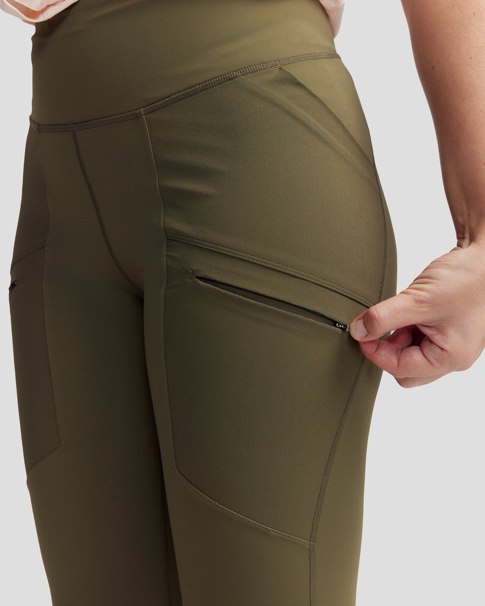b1525_ojy_womens_ridge_hybrid_leggings_green_e_1600x2000_2a2e340_1756934287000