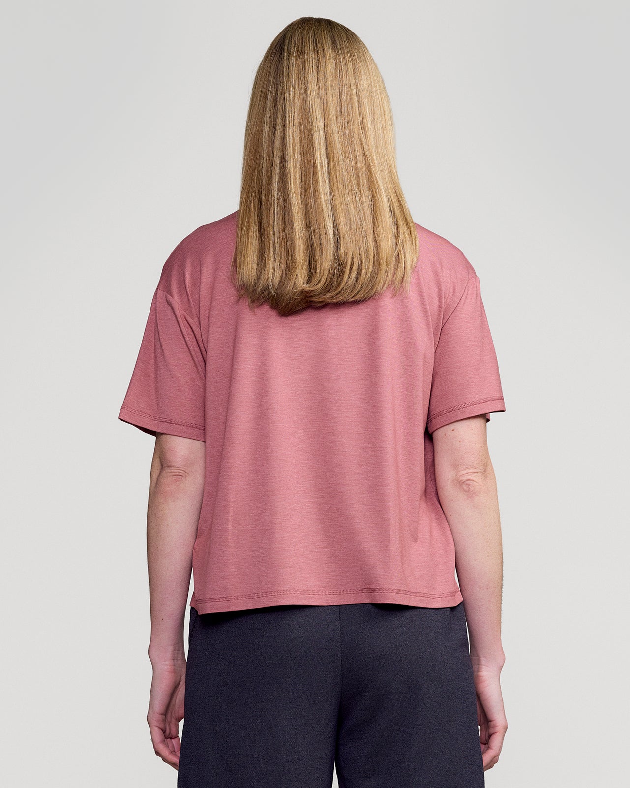 b1541_ouu_womens_anytime_short_sleeve_boxy_te_d_1754351632000