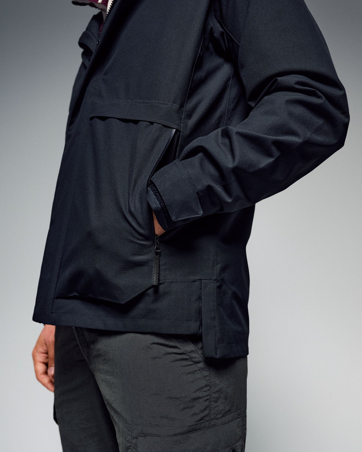 b1547_o4w_mens_citytrek_2l_rainjacket_c_1775000122000