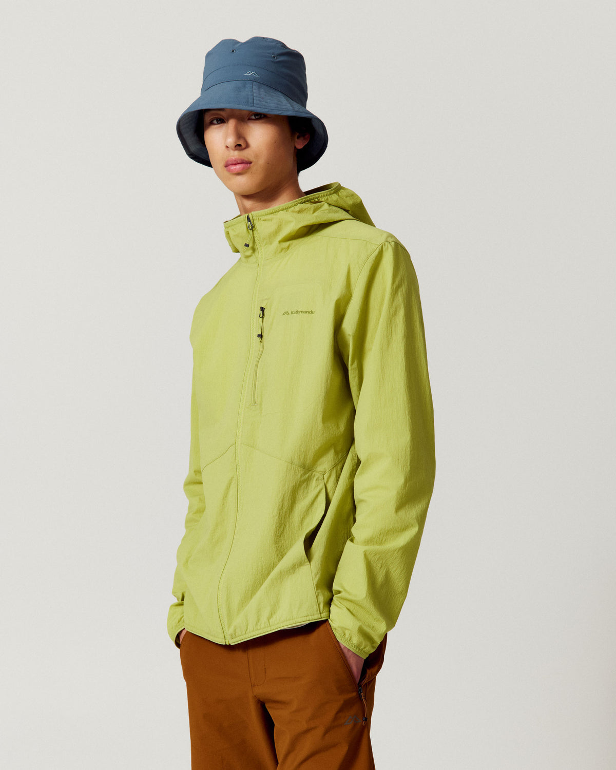 b1551_100_mens_trailhead_windbreaker_a_1789692328000
