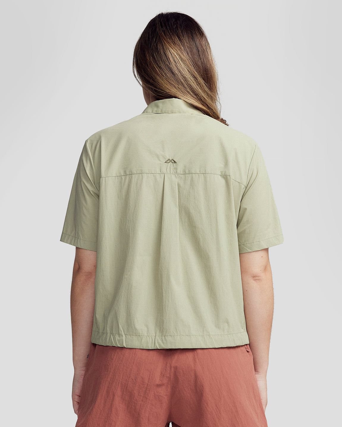 b1559_ojx_womens_ridge_upf_short_sleeve_shirt_green_m_d_1150x1437_2a720c8_1756934234000