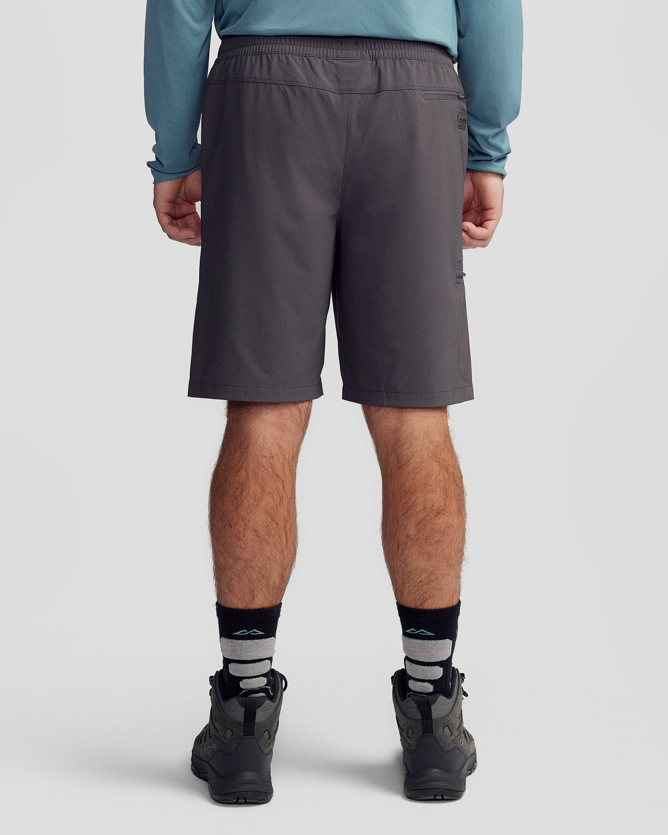 b1570_ofr_mens_trailhead_9inch_shorts_grey_d_1304x1629_38c3ac0_1756934219000