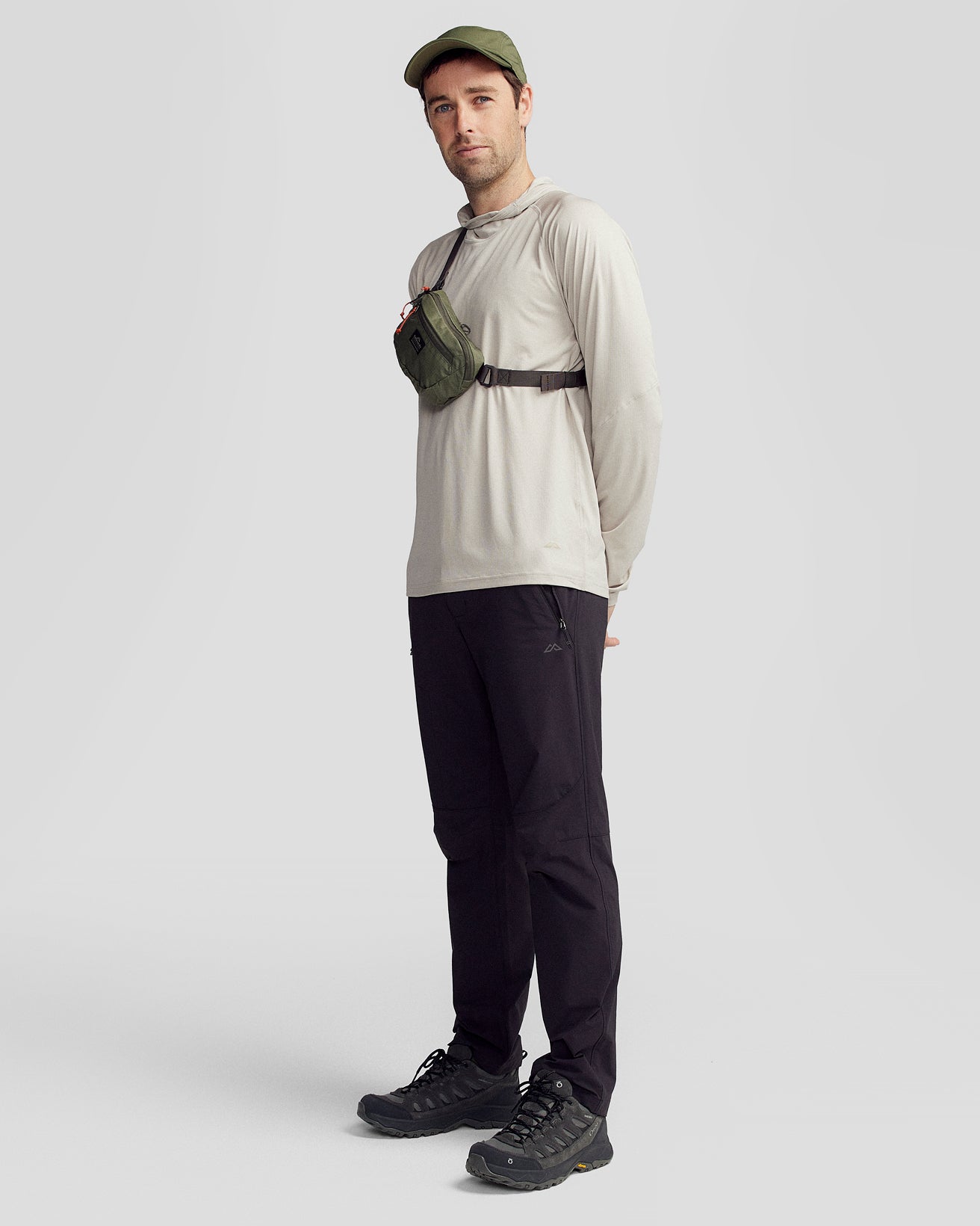 b1580_o4w_mens_ridge_pants_black_m_b_1312x1640_b1d3cd1_1756934190000