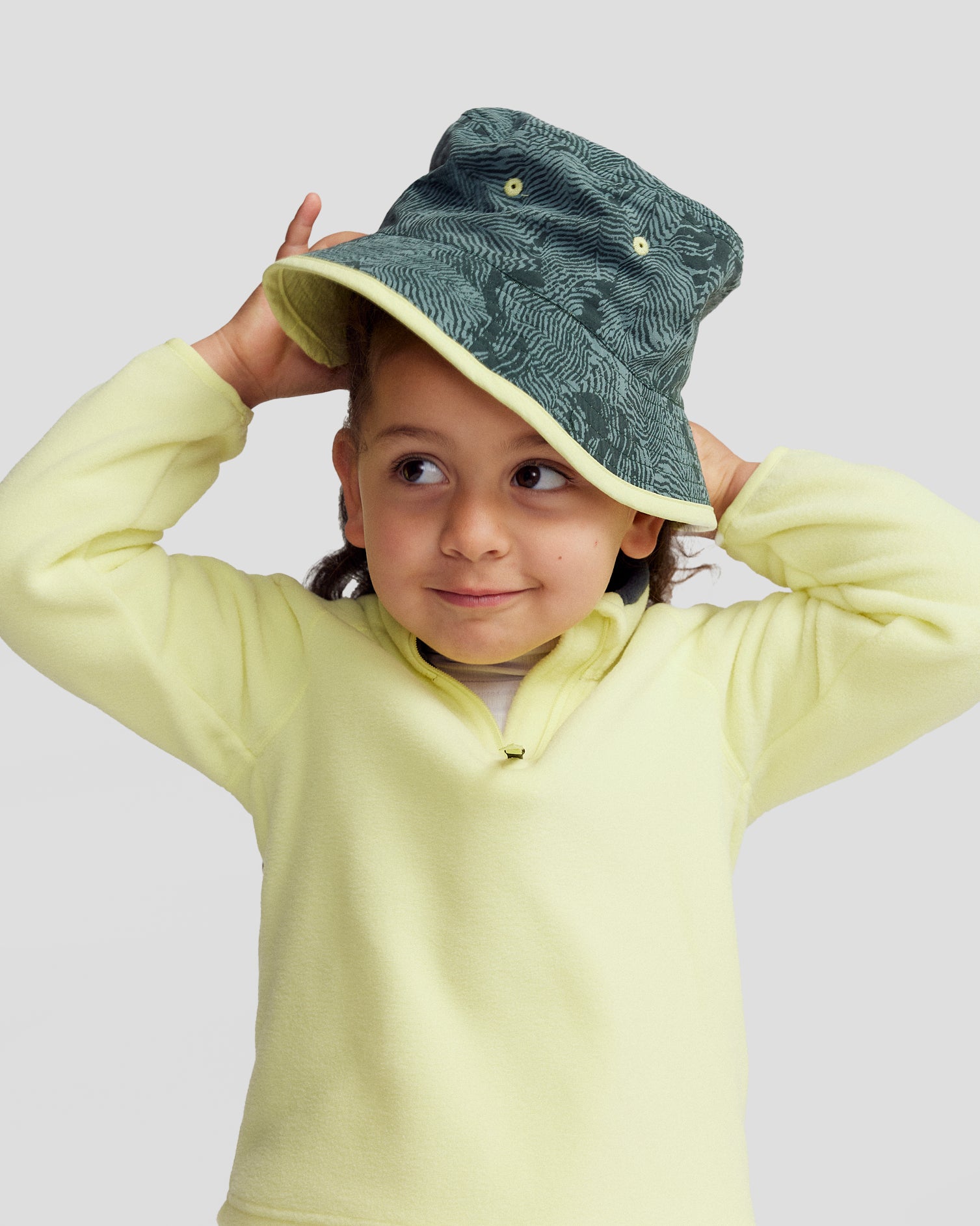 b1600_ouc_kids_reversible_bucket_hat_yellow_multi_m_e_1507x1883_5537c69_1756934182000