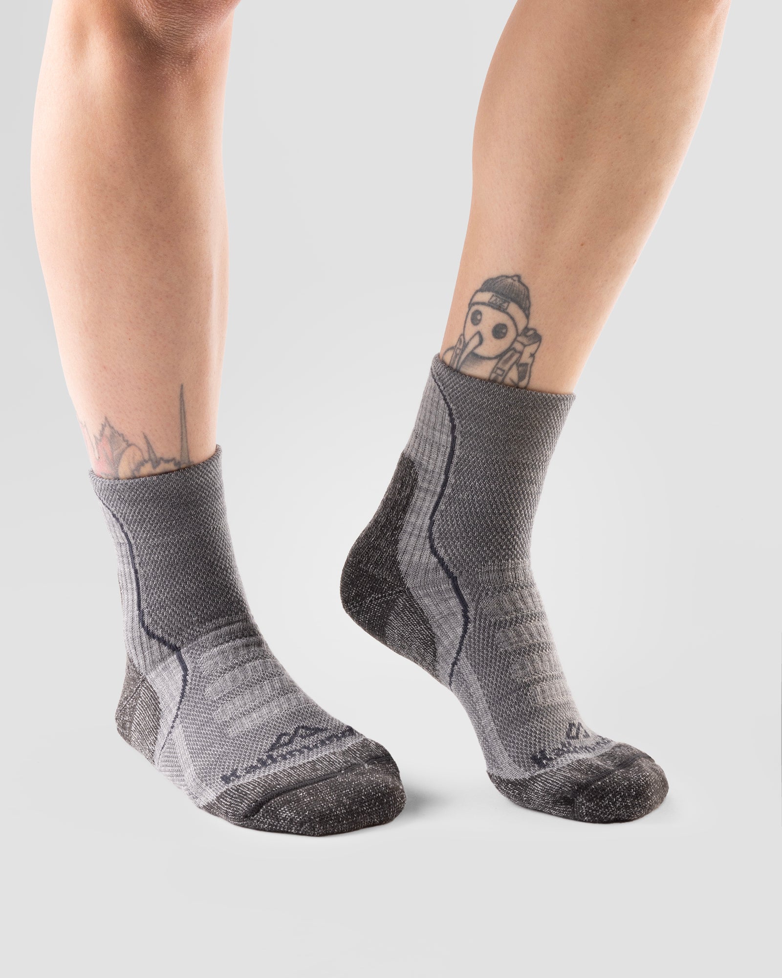 b1604_955_ridge_wool_blend_quarter_crew_socks_grey_b_1754350114000