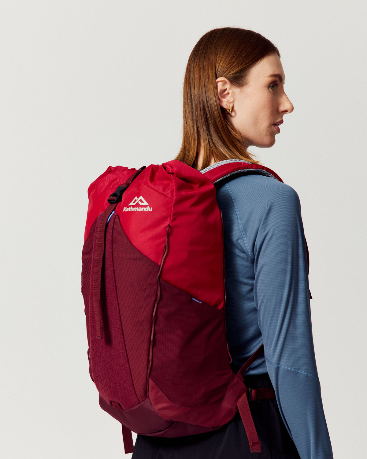 b1611_oyg_trailhead_pack_20l_b_1789084173000