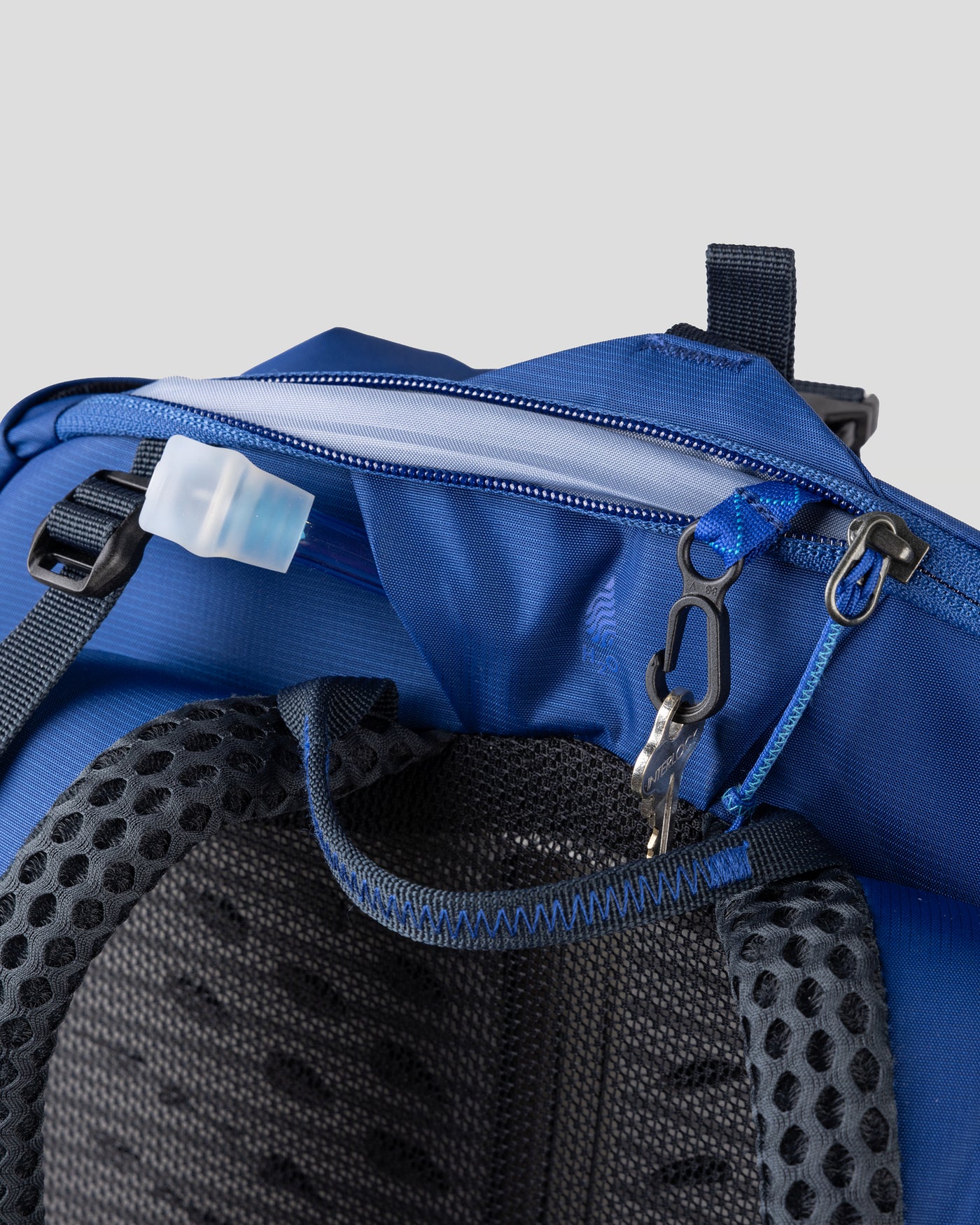 b1612_otr_trailhead_pack_35l_blue_g_1600x2000_2a2e340_1756934108000