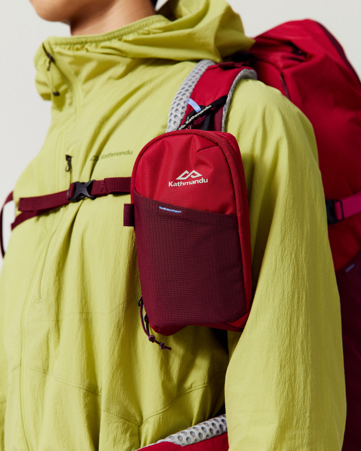 b1612_oyg_trailhead_pack_35_litre_e_1788756659000