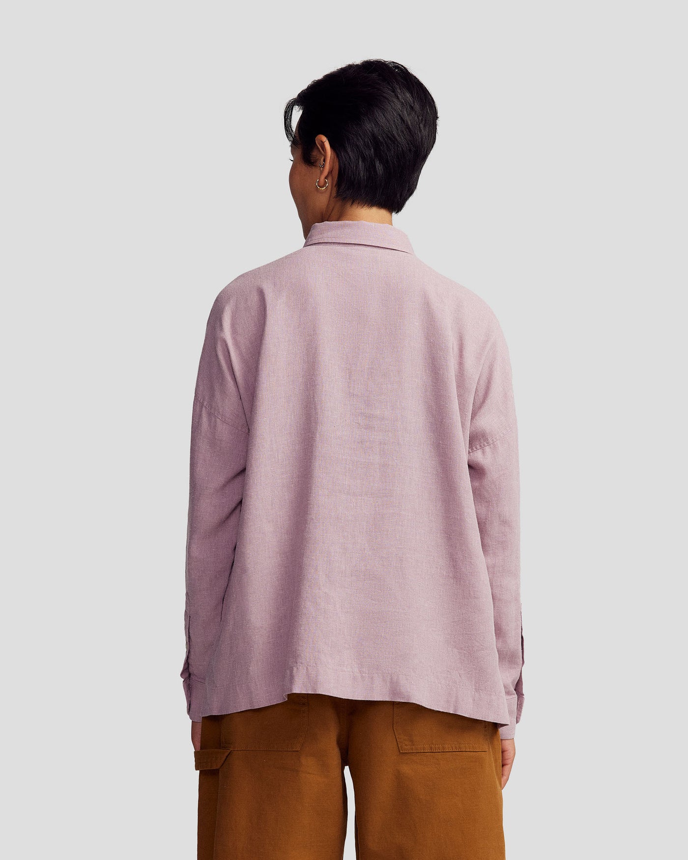 b1675_ouy_womens_weekend_natural_long_sleeve_shirt_m_d_1760919431000