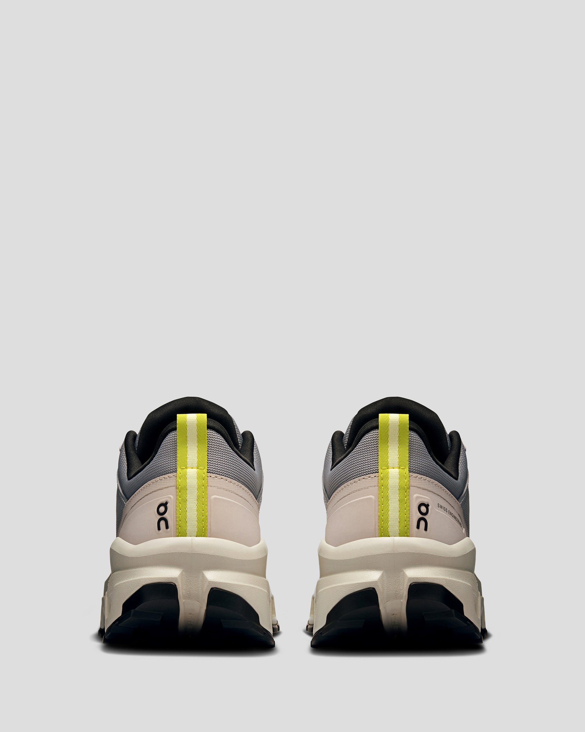 b1700_osd_on_running_cloudrock_low_wp_womens_neautr_e_1747267576000