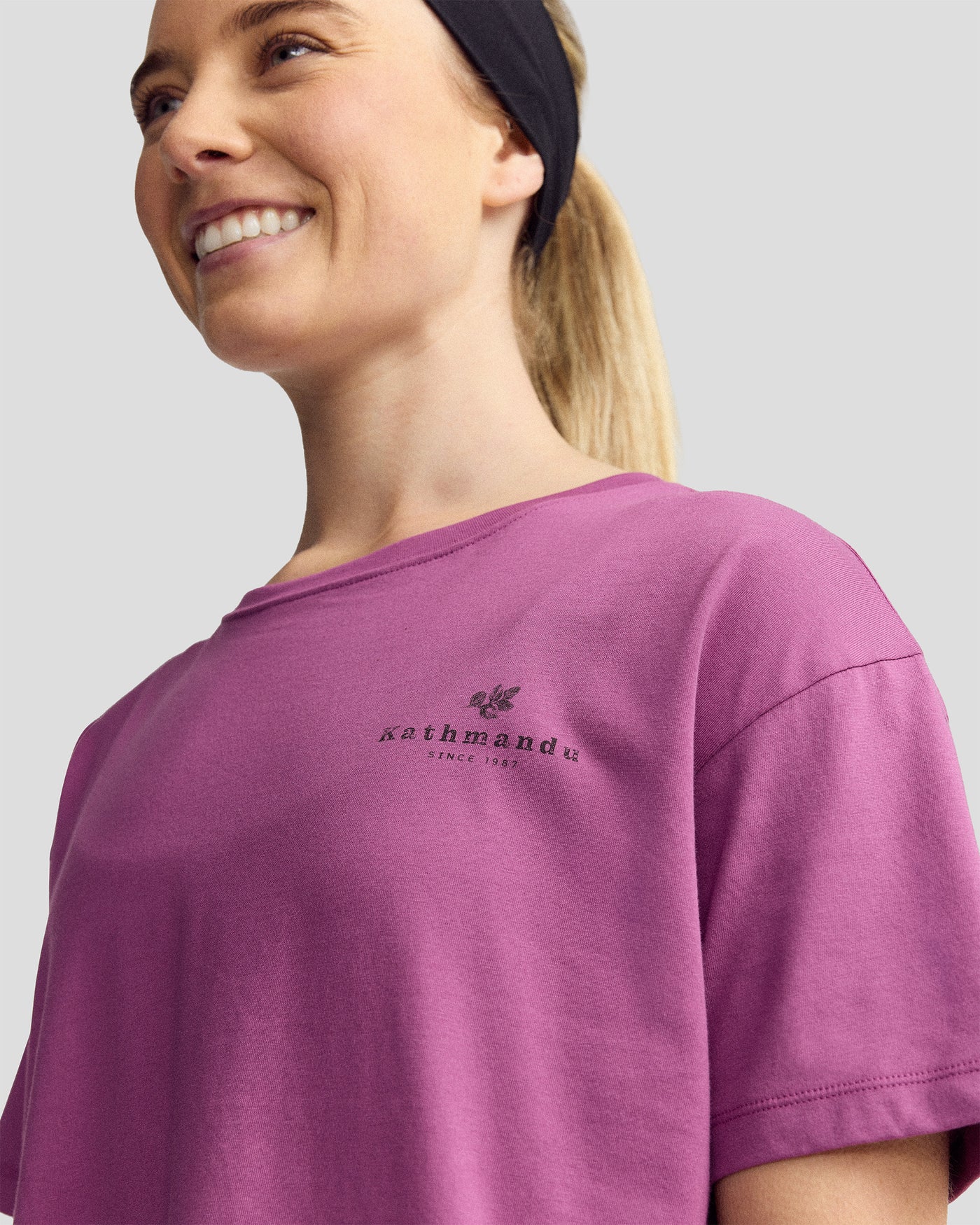 Women’s Trail Treasure Organic Cotton T-Shirt - Washed Berry