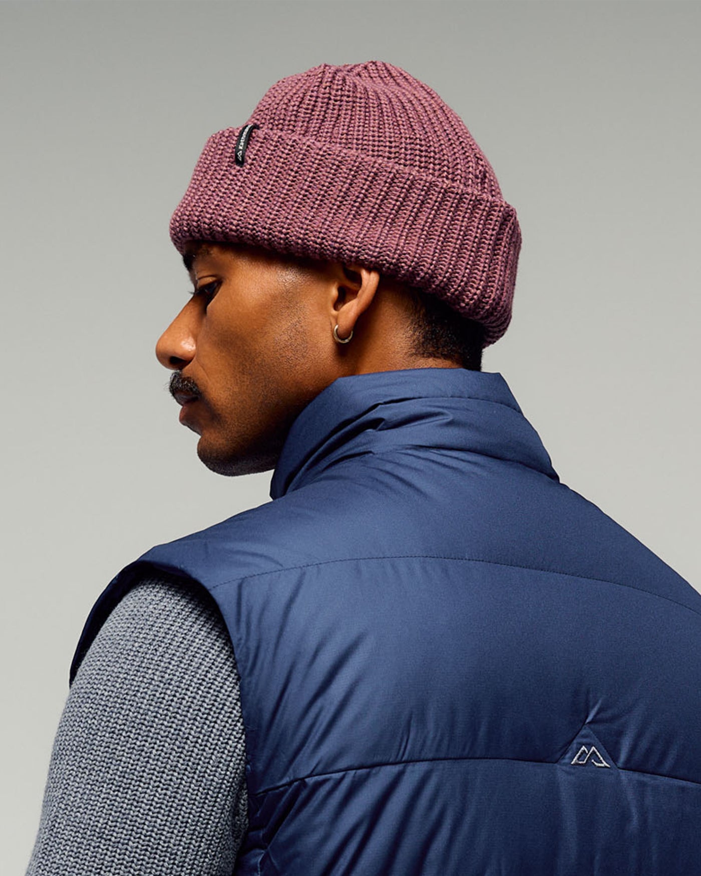b1920_oug_chunky_knit_beanie_d_1774301963000