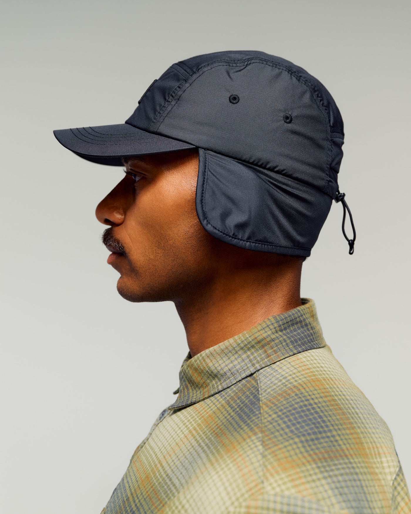 b1921_o4w_epiq_earflap_cap_b_1774301899000