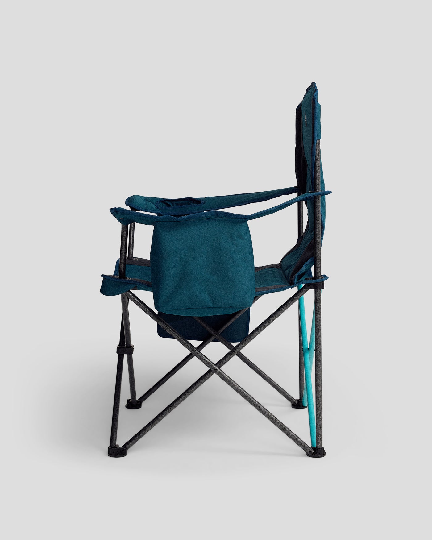 b1968_245_retreat_cooler_arm_chair_e_1759966484000