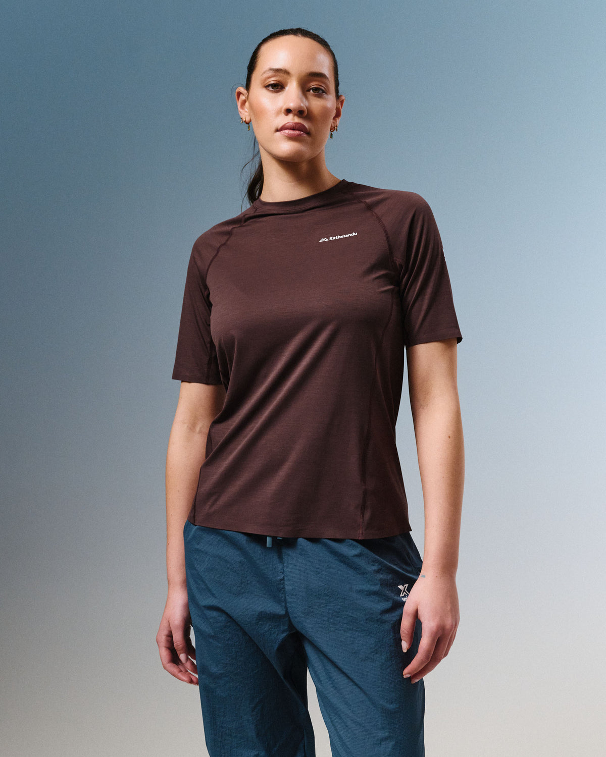 b2024_owq_womens_xt_series_deltapeak_lt_short_sleeve_top_a_1792619739000