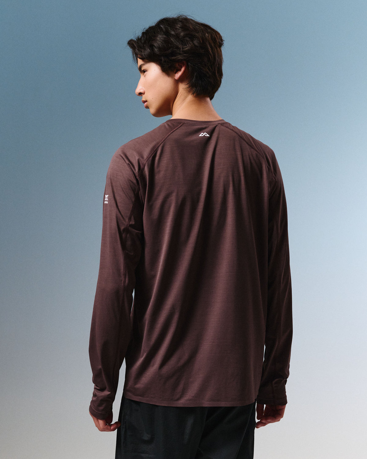 b2025_owq_mens_xt_series_deltapeak_lt_long_sleeve_top_e_1792619743000