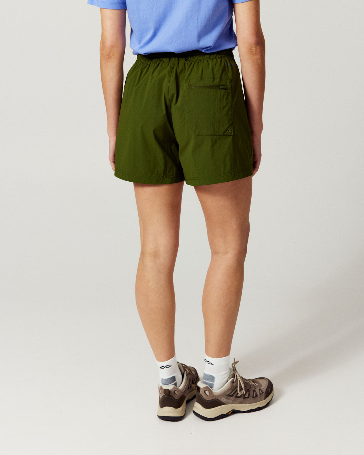 b2028_715_womens_trailhead_4_inch_shorts_v2_c_1790034531000