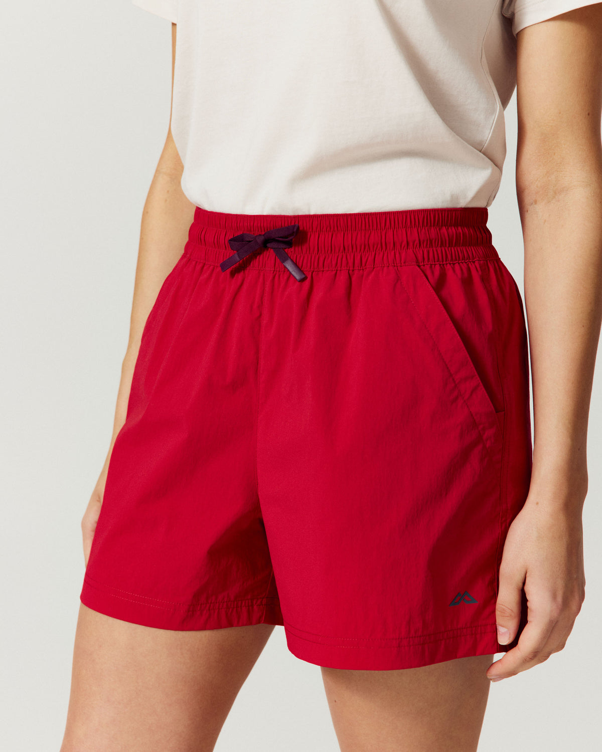 b2028_oyg_womens_trailhead_4_inch_shorts_v2_c_1790034521000