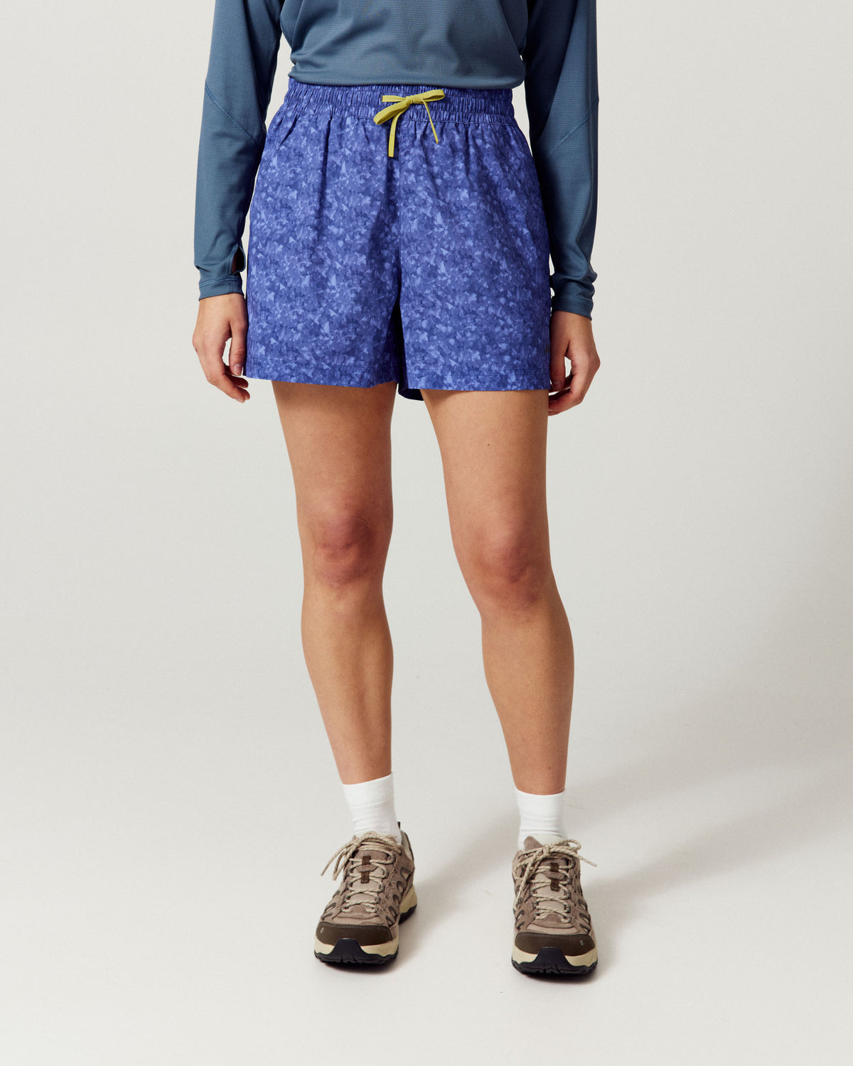 b2028_ozd_womens_trailhead_4_inch_shorts_v2_a_1790034522000
