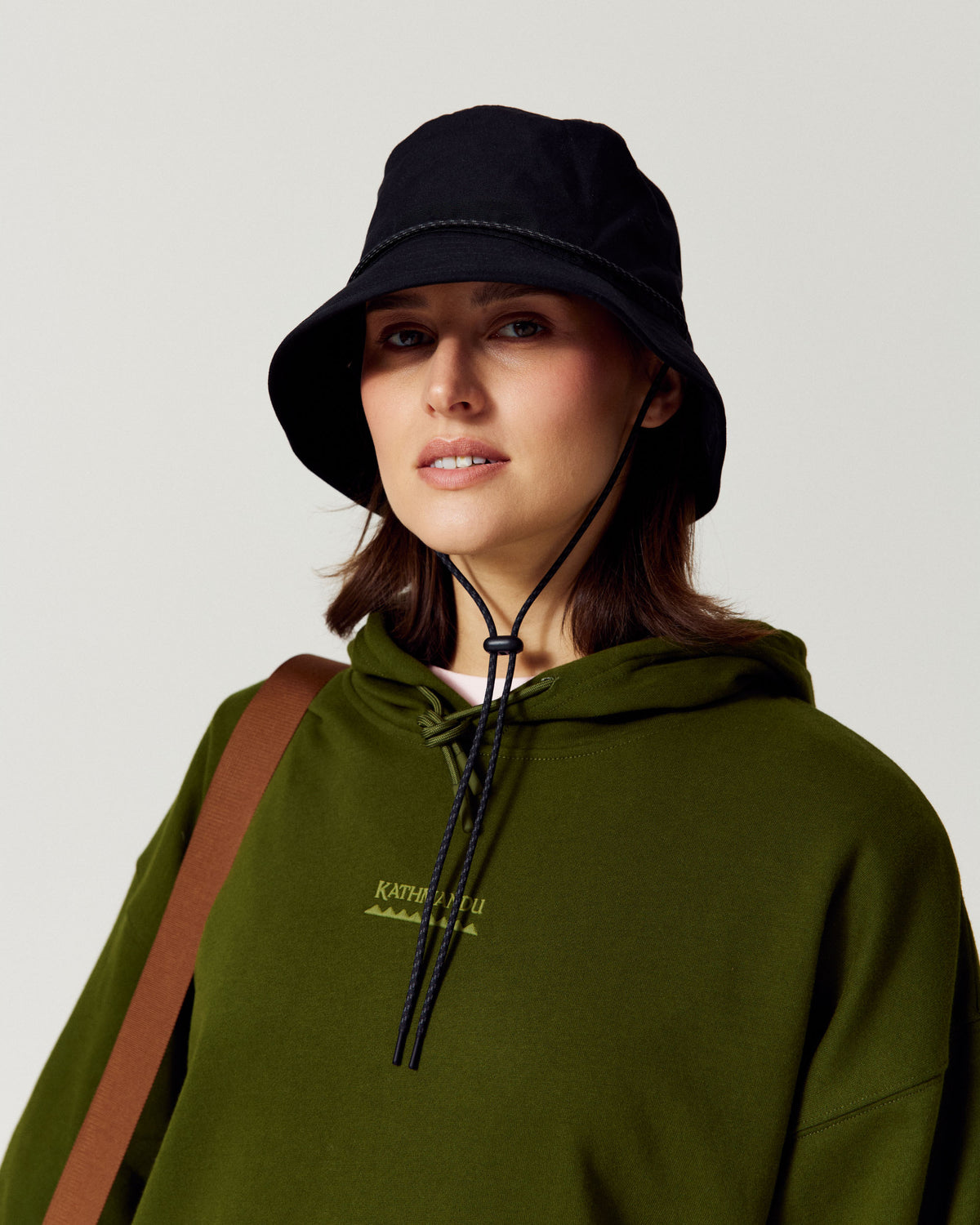 b2047_o4w_natural_bucket_hat_b_1790034524000