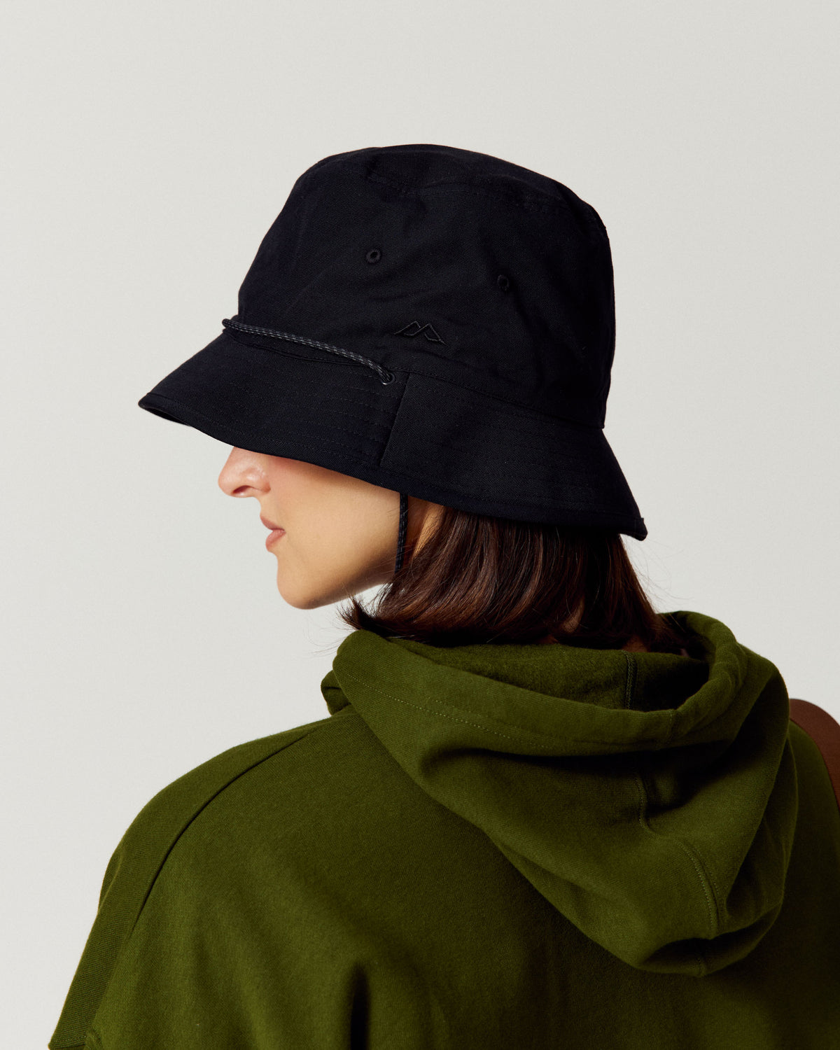 b2047_o4w_natural_bucket_hat_c_1790034524000