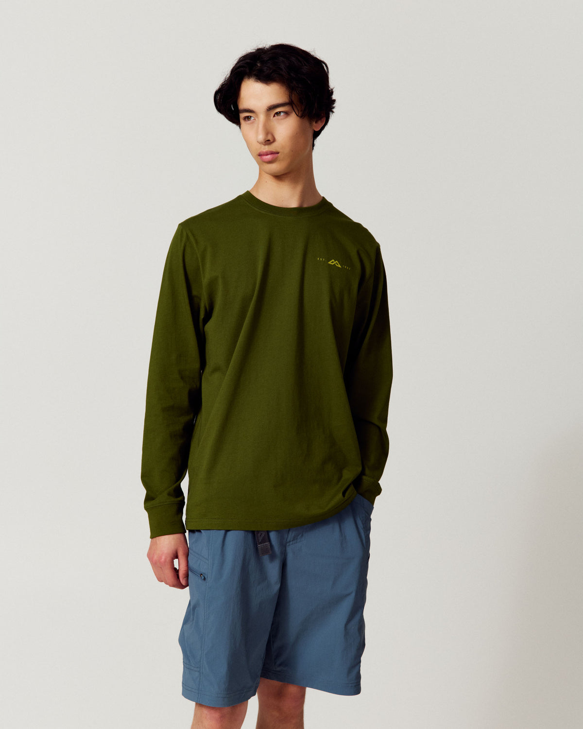 b2076_715_mens_1987_organic_cotton_long_sleeve_tee_a_1790034526000