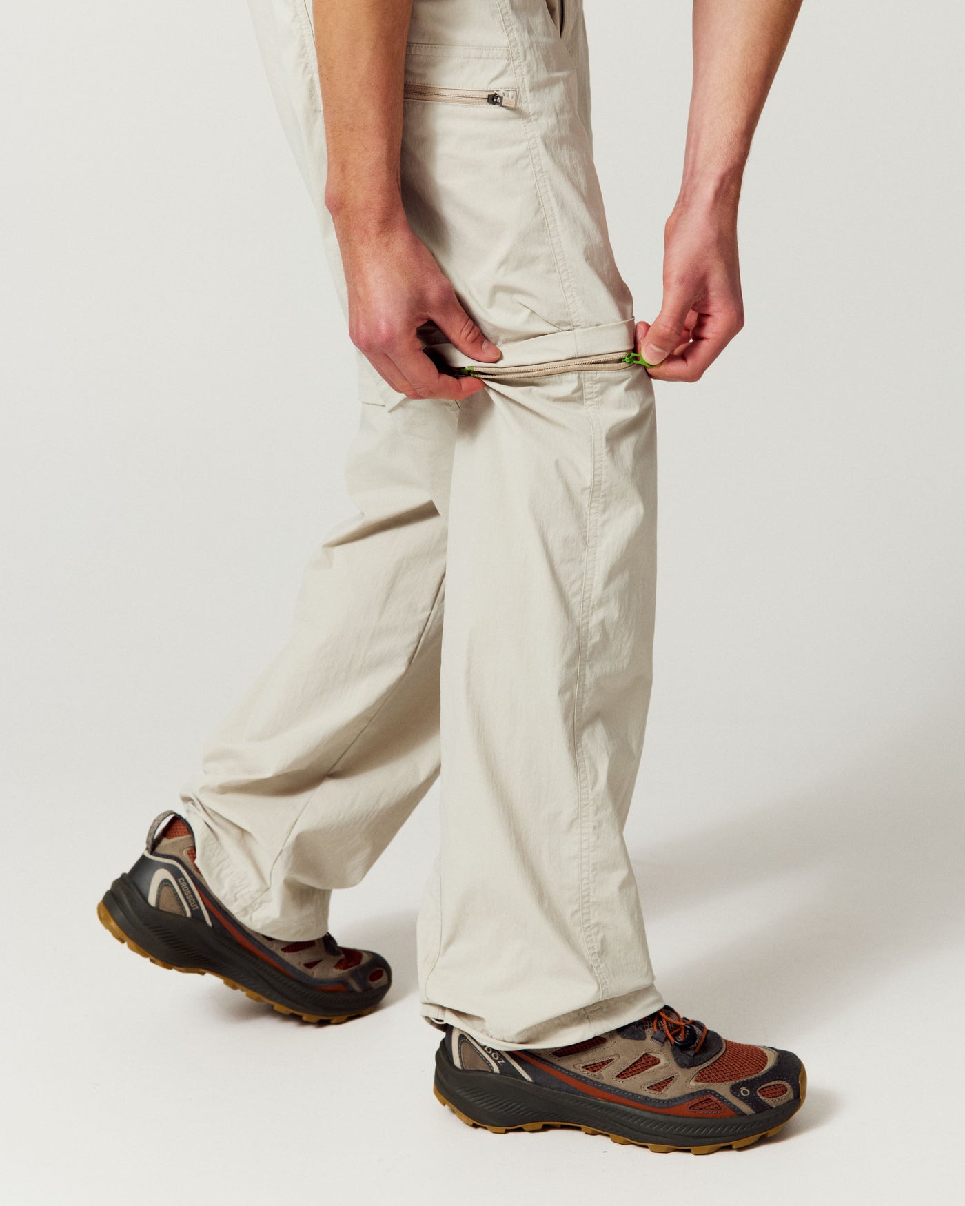 b2122_or8_mens_trailhead_convertible_pants_f_1787113267000