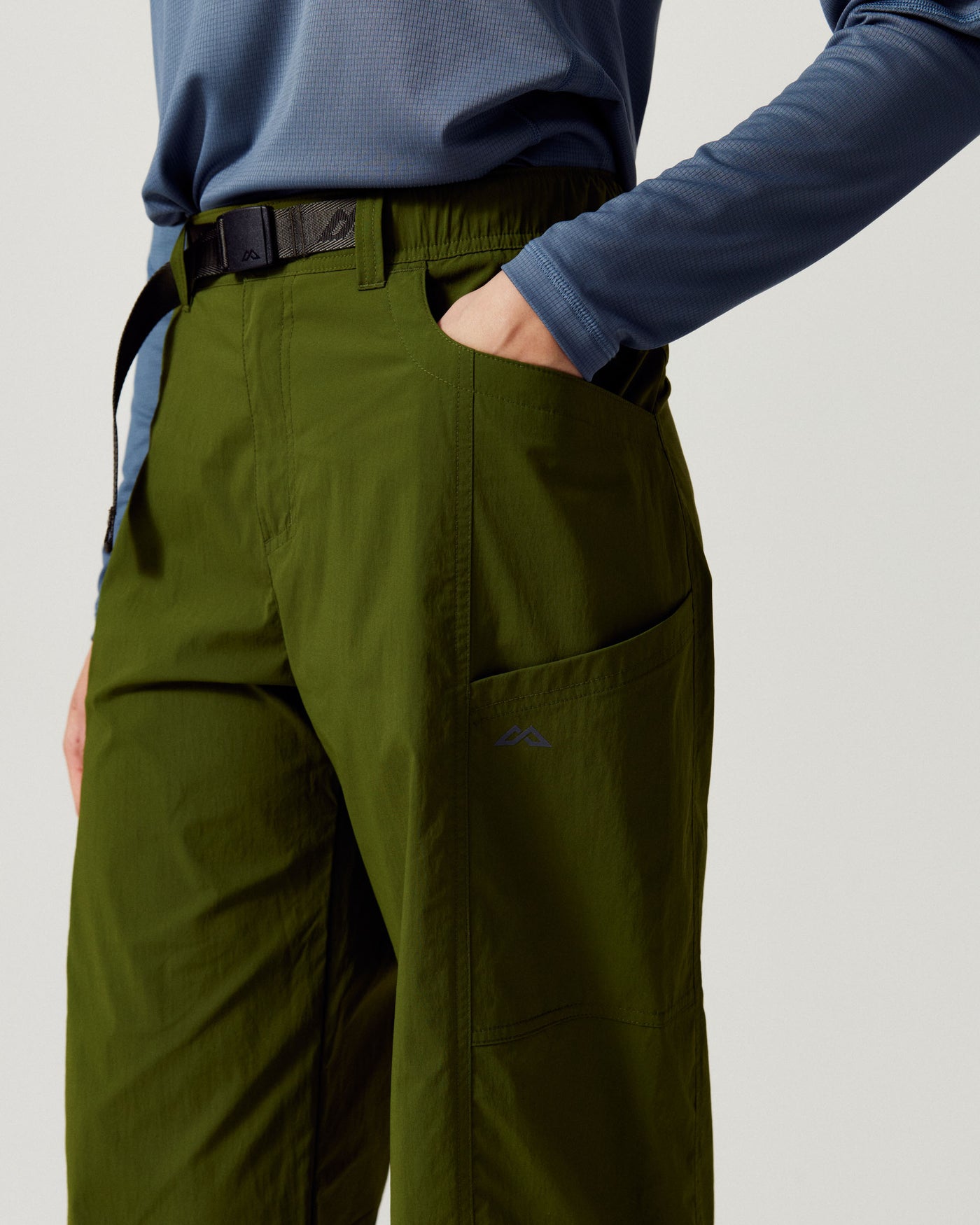 b2141_715_womens_trailhead_pants_e_1787113274000