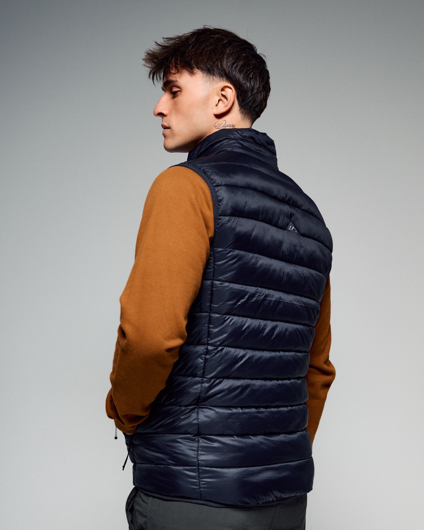 b2348_o4w_mens_core_lw_insulated_vest_c_1780959385000