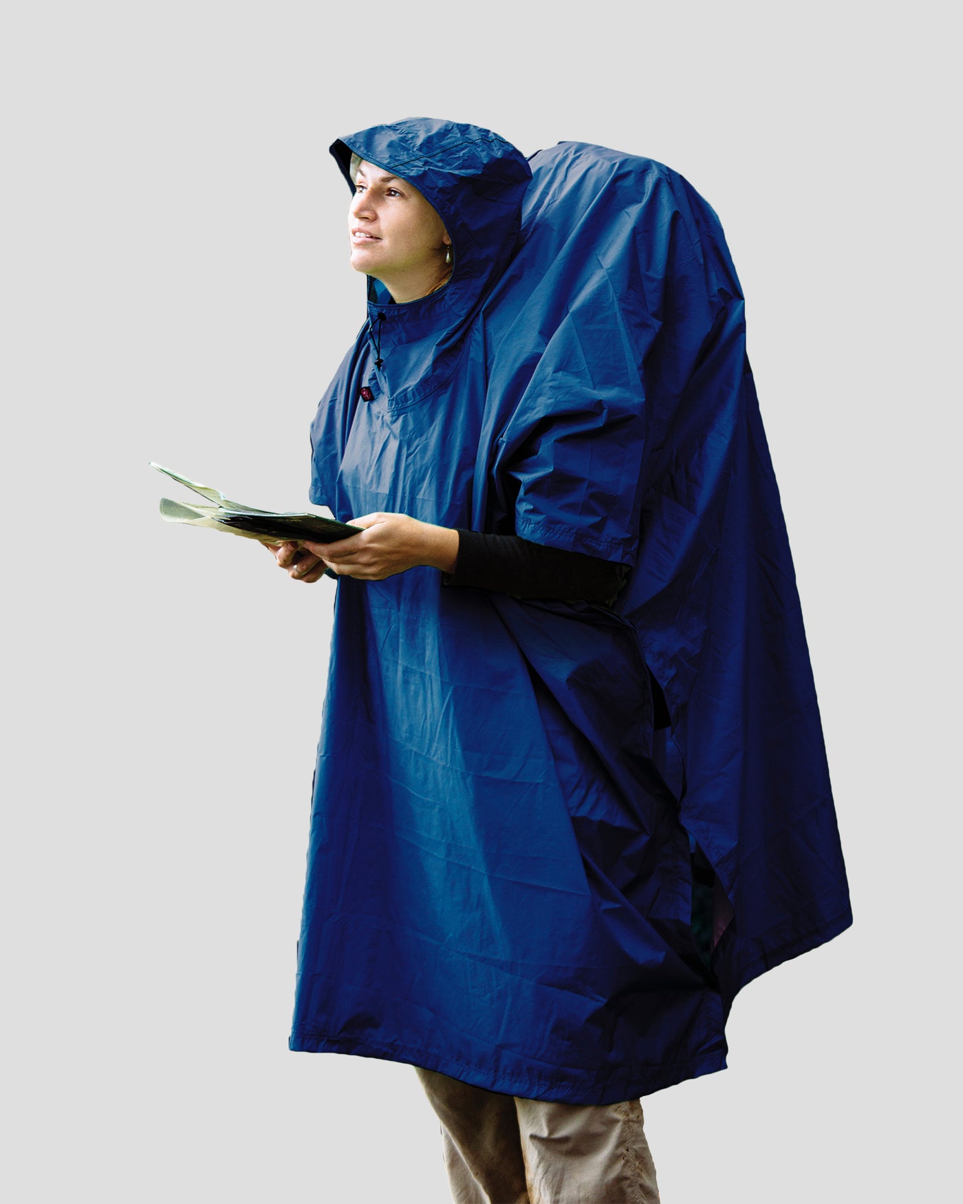 b2502_602_sea_to_summit_70d_nylon_tarp_poncho_b_2000x2500_9ccac2e_1762815674000