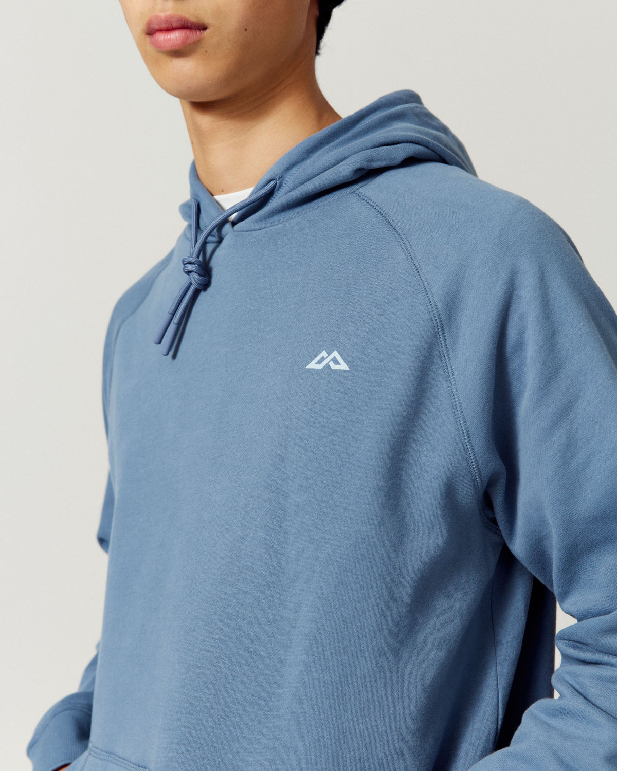 b2554_oyi_mens_active_mountain_hoodie_c_1790034495000