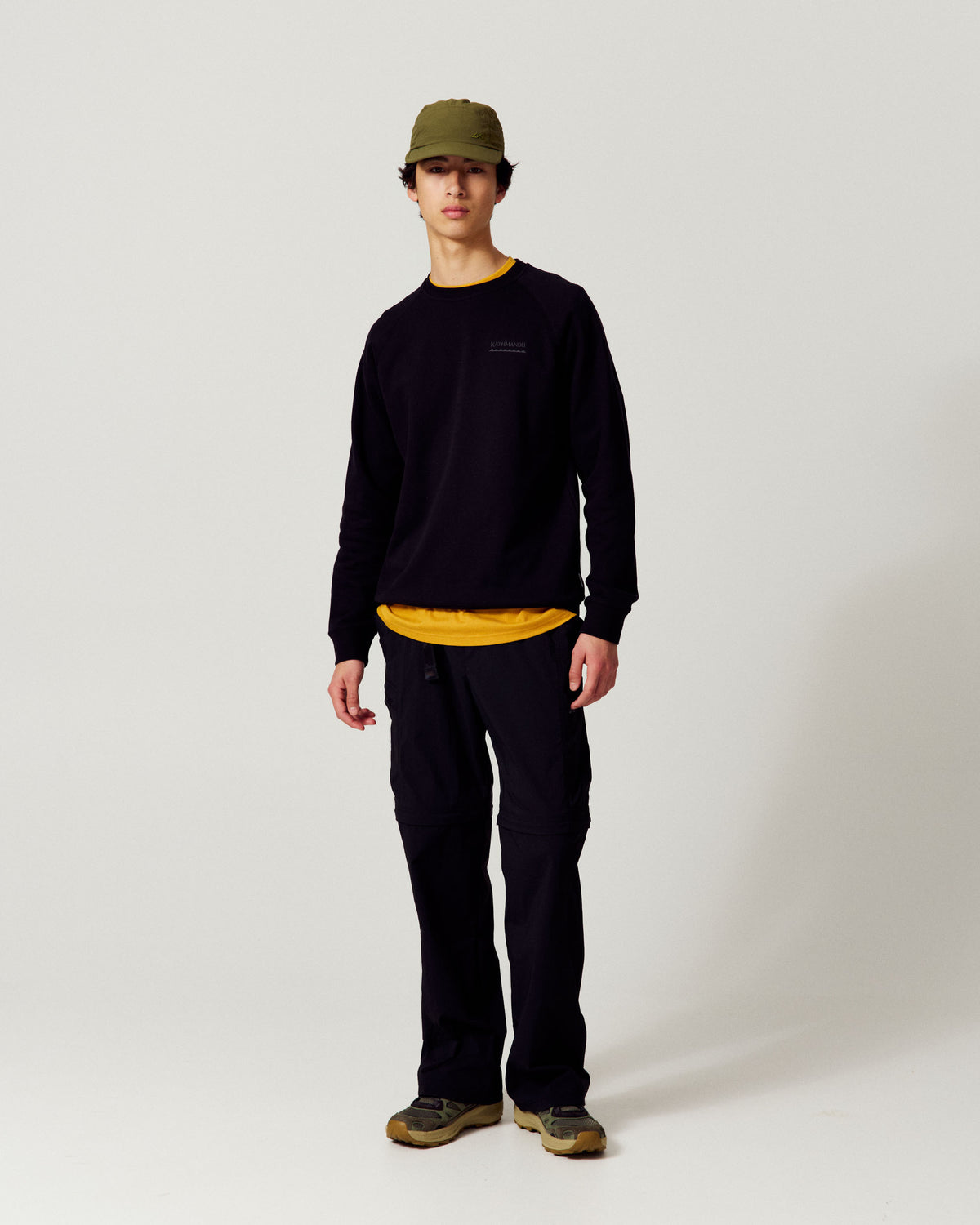b2555_o4w_mens_embroidered_heritage_crew__1790034497000