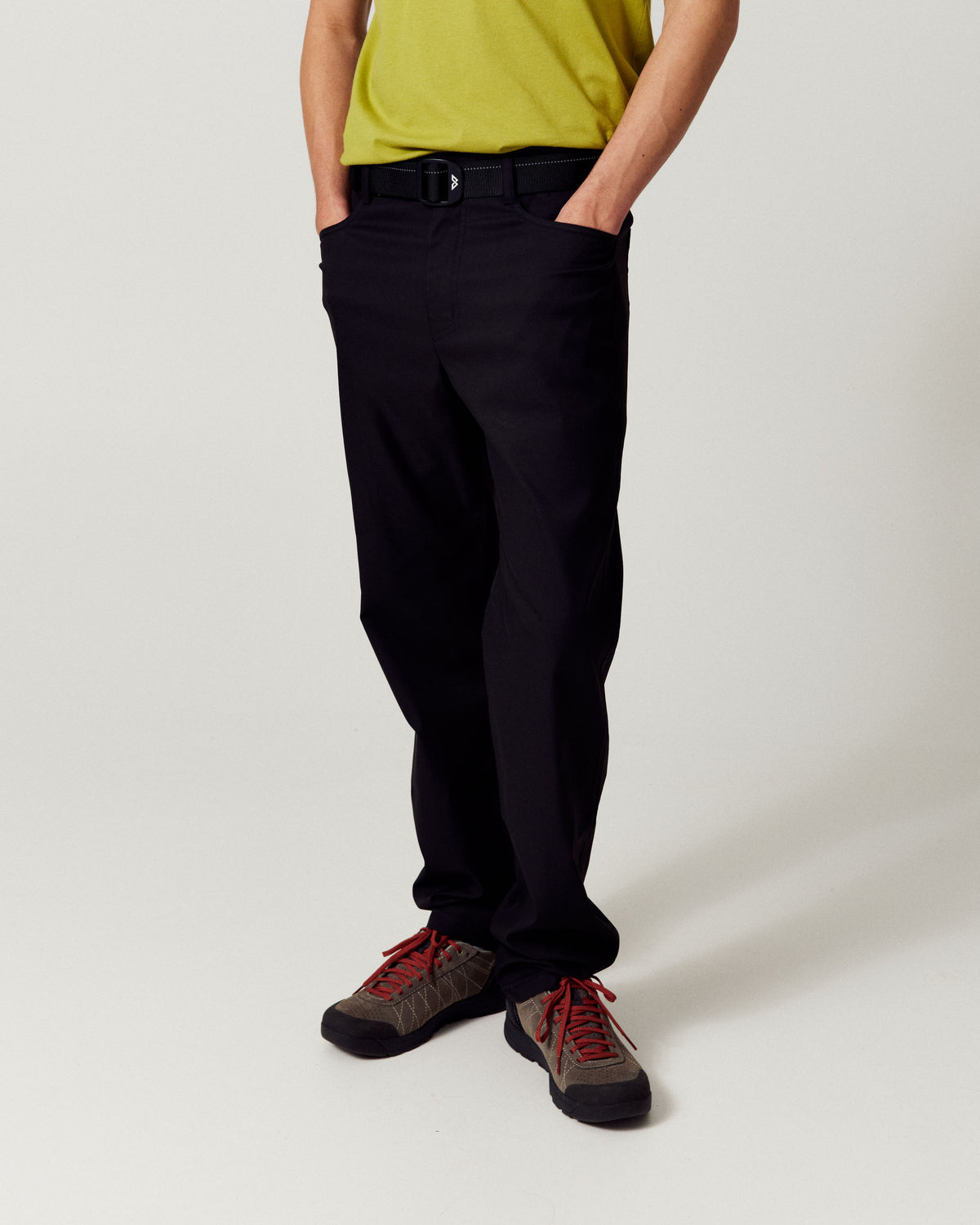 b2624_o4w_mens_flight_pants_l_a_1790034489000