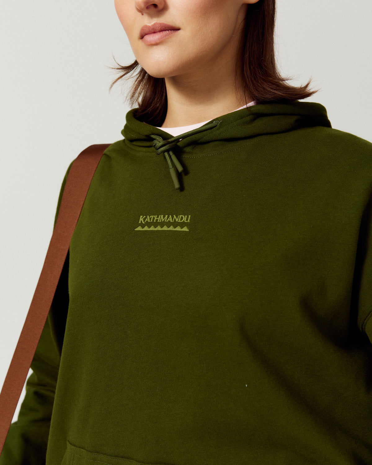 b2733_715_womens_embroidered_relaxed_hoodie_c_1790034484000