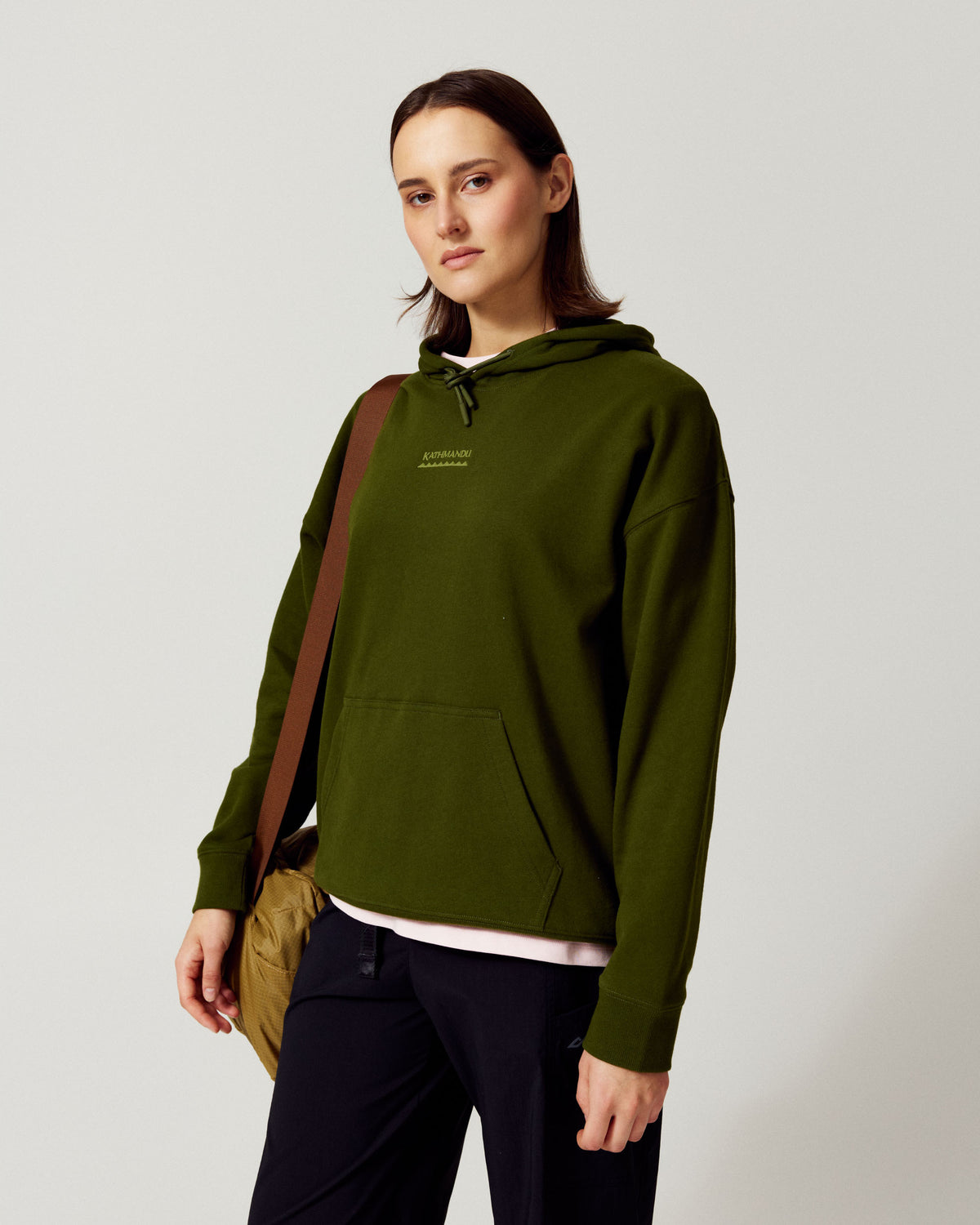 b2733_715_womens_embroidered_relaxed_hoodie_f_1790034485000