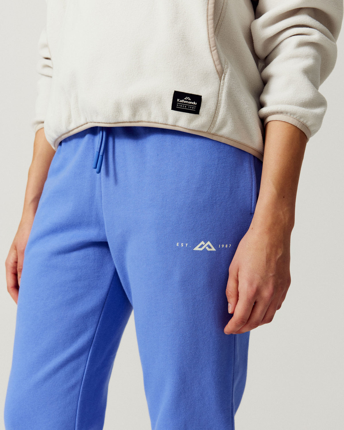 b2737_oyb_womens_twin_peak_logo_joggers_c_1790034475000