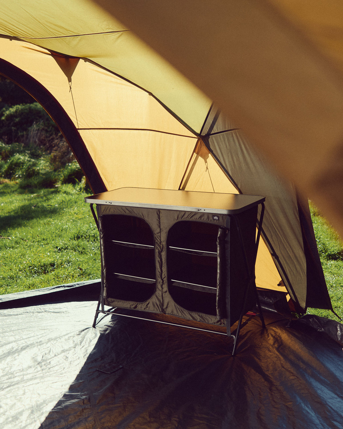 b2755_586_retreat_camp_cupboard_double_d_1790225126000