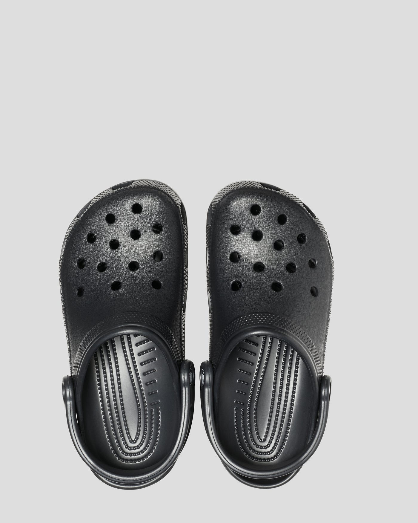 b2883_902_crocs_classic_clog_adult_c_1764274240000