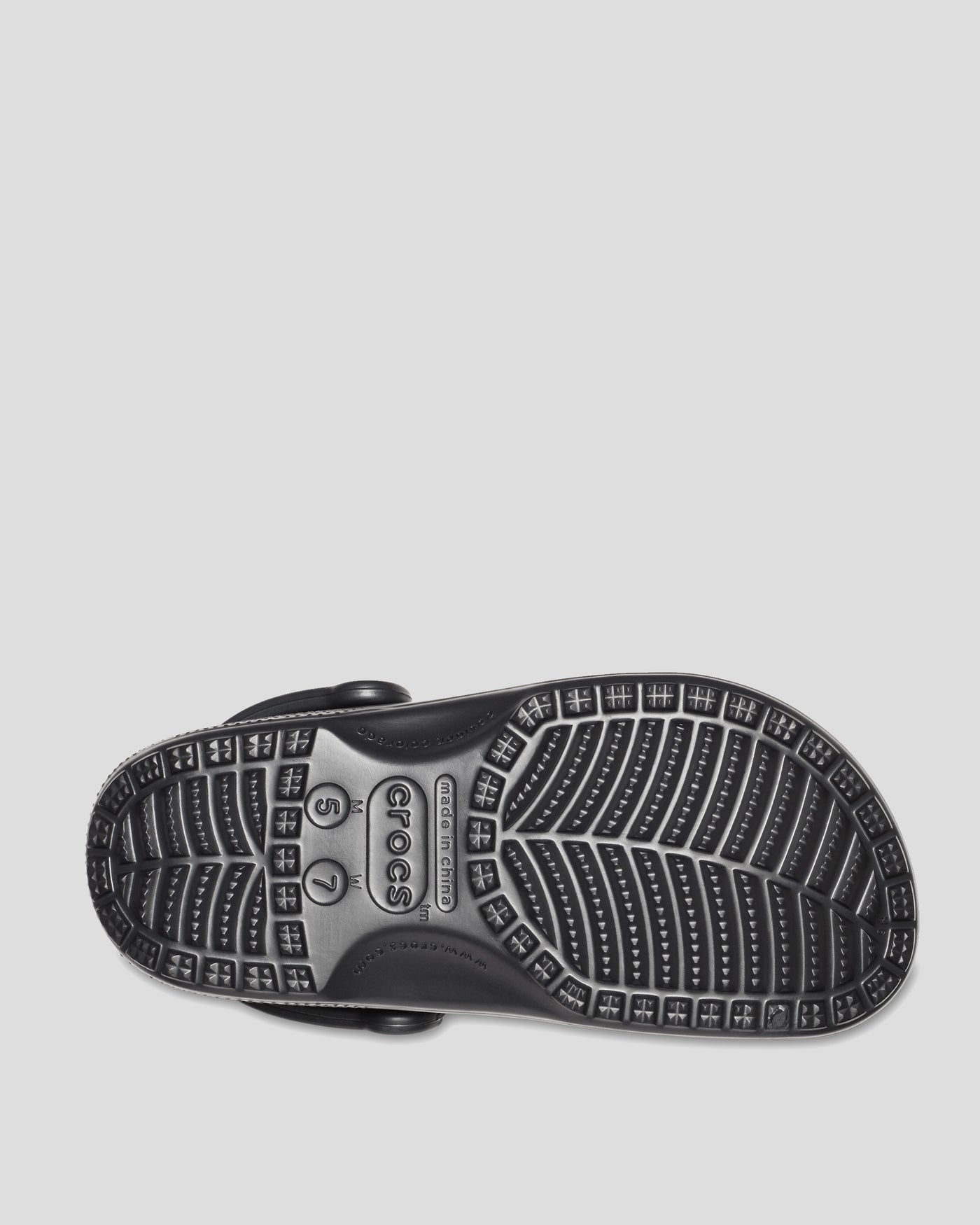 b2883_902_crocs_classic_clog_adult_e_1764274245000